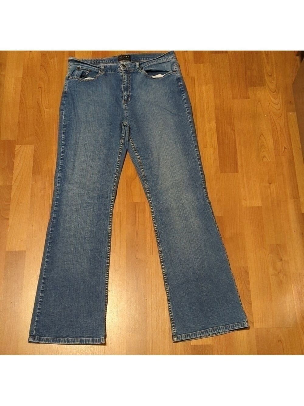 Liz Claiborne Axcess Jeans Blue Size 14 Regular Stretchy